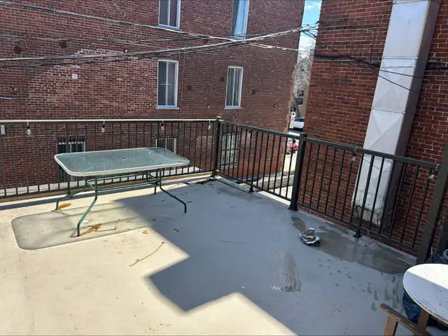 Marche Jean Talon 5-1/2 Non Chauffé - Photo 2