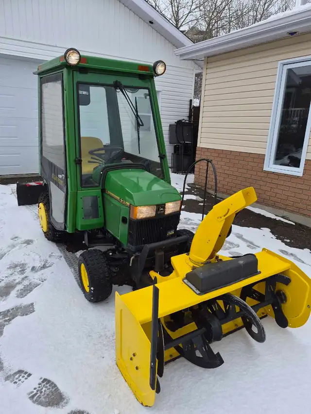 John deere425 hydrostatic 20hp liquide,power stering,chauffage, - Photo 2