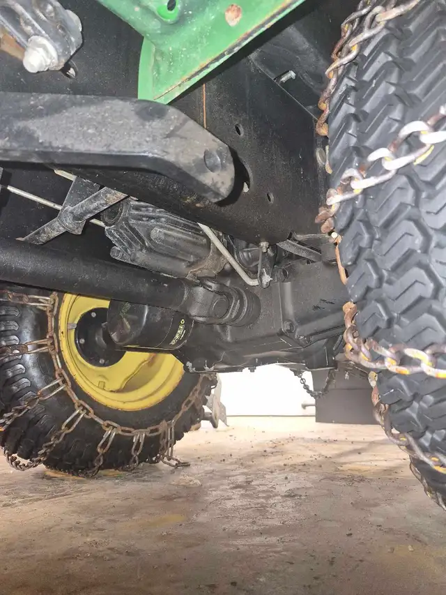 John deere425 hydrostatic 20hp liquide,power stering,chauffage, - Photo 10