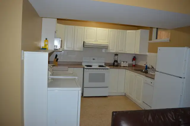 Room for Rent Immidiatly - Photo 4