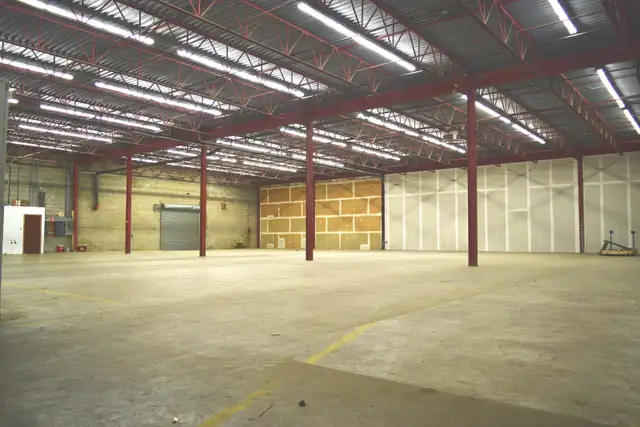 4,000 SqFt Commercial/Industrial Warehouse Available Now - Photo 3