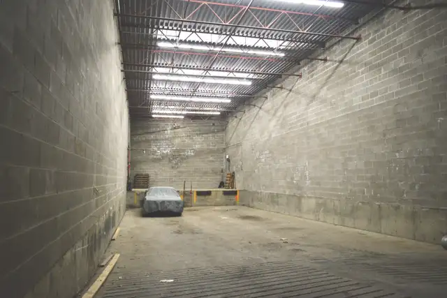 4,000 SqFt Commercial/Industrial Warehouse Available Now - Photo 4