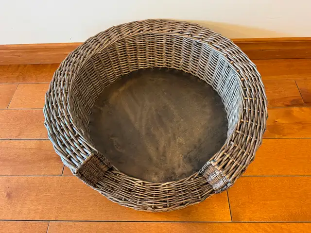 PANIER EN OSIER POUR CHIEN/ CHAT EN EXCELLENTE CONDITION - Photo 4