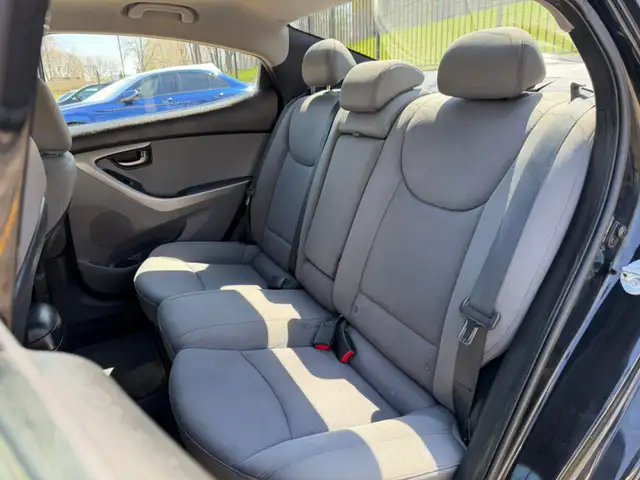 2013 Hyundai Elantra 4dr Sdn Auto GL Ltd Avail - Photo 11