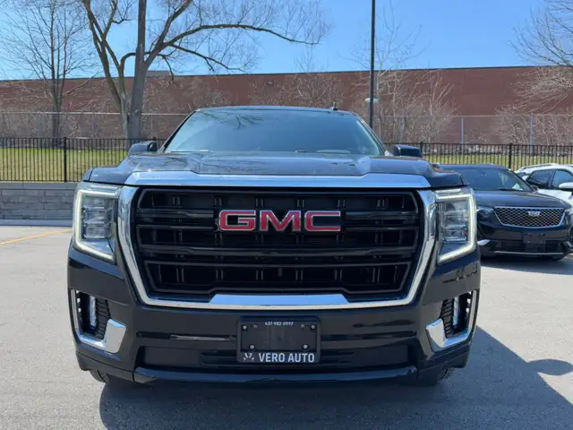 2023 GMC Yukon 4WD 4dr SLE - Photo 2