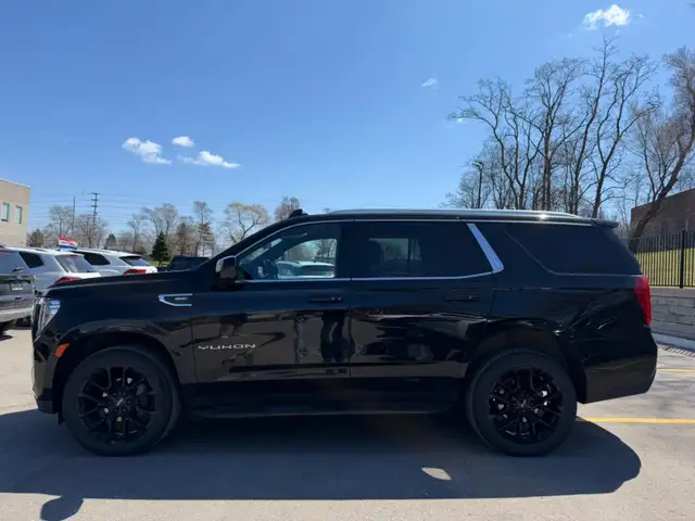 2023 GMC Yukon 4WD 4dr SLE - Photo 5