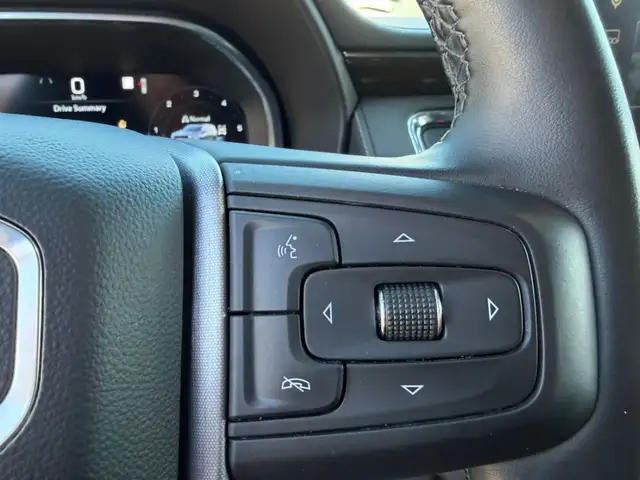 2023 GMC Yukon 4WD 4dr SLE - Photo 14