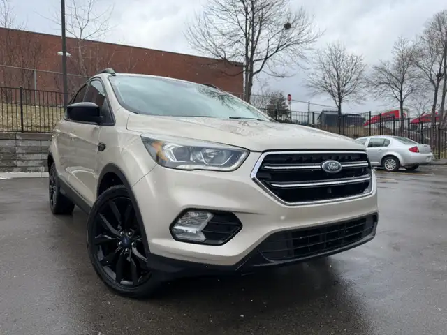 2017 Ford Escape FWD 4dr SE
