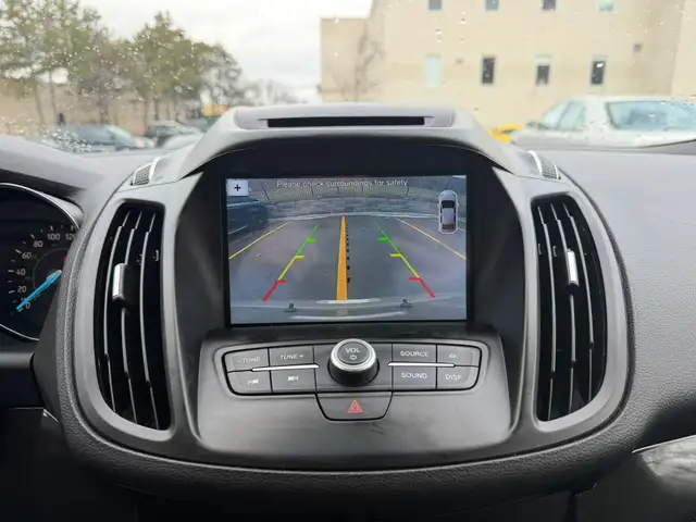 2017 Ford Escape FWD 4dr SE - Photo 8