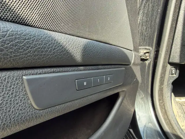 2014 BMW 5-Series 4dr Sdn 535i xDrive AWD - Photo 16