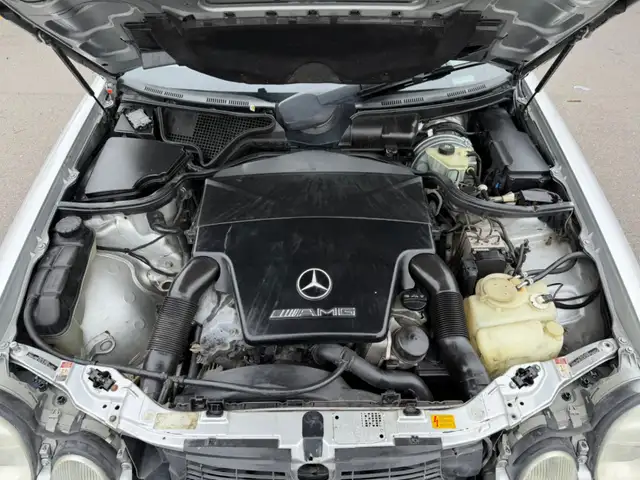 2001 Mercedes-Benz E-Class 4dr Sdn 5.5L - Photo 15