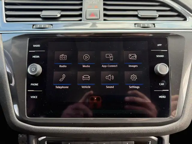 2018 Volkswagen Tiguan Trendline FWD - Photo 11