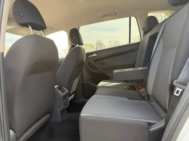 2018 Volkswagen Tiguan Trendline FWD - Photo 14