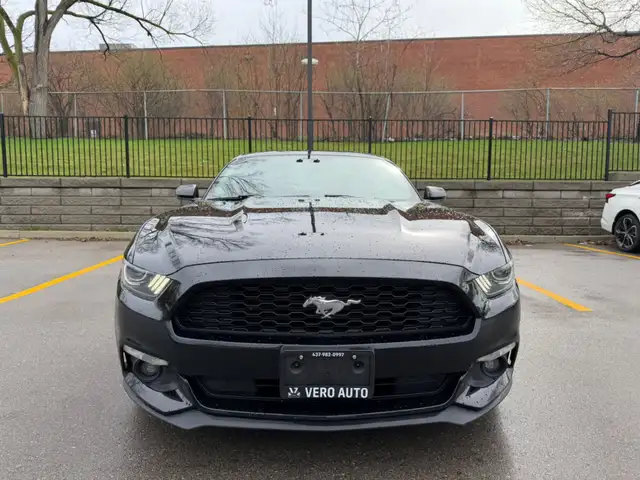 2016 Ford Mustang 2dr Fastback EcoBoost - Photo 2