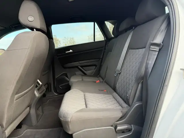 2020 Volkswagen Atlas Cross Sport Trendline 2.0 TSI 4MOTION - Photo 11