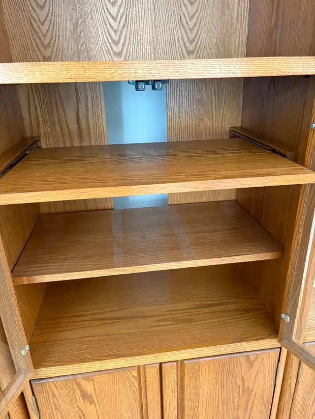 Solid wood wall unit/bookshelf/display case - Photo 5