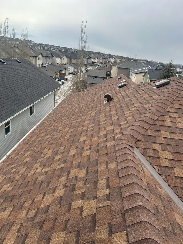 Hiring Full Time Roofer - Photo 2