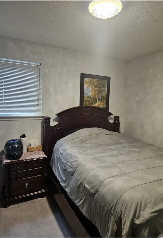 ROOM FOR RENT - Photo 2