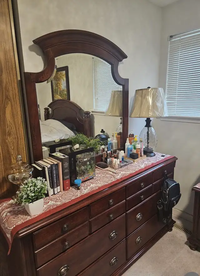 ROOM FOR RENT - Photo 3