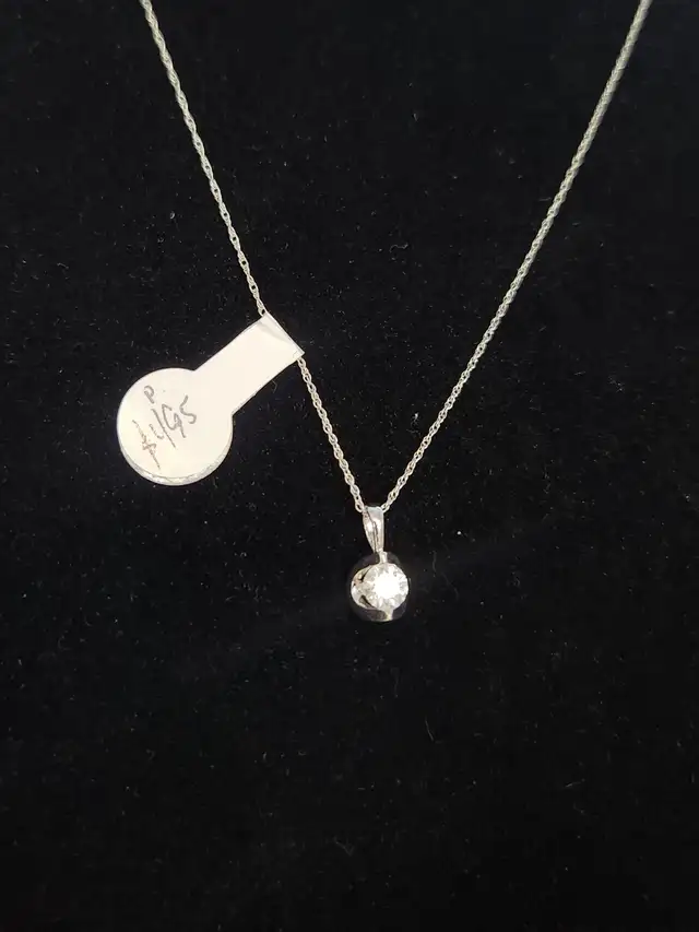 10k / 14k / 18k Gold Necklaces with Pendants, Diamonds - Photo 7