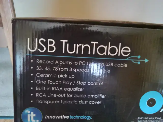USB Turntable - new.