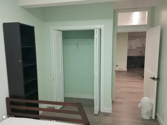 Room for Rent in Private Basement NEW Renovation, new Homestead - Photo 4