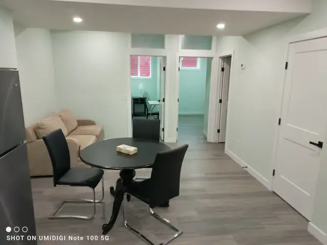 Room for Rent in Private Basement NEW Renovation, new Homestead - Photo 6