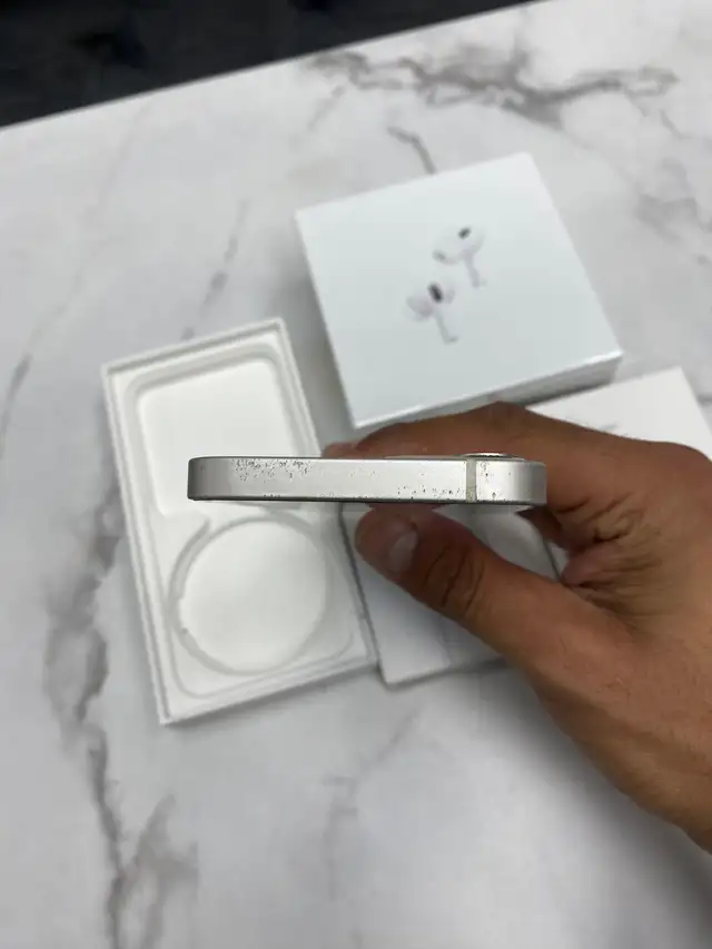 IPHONE 12 256GB (Changed battery) Airpods pkg/Delivery - Photo 5