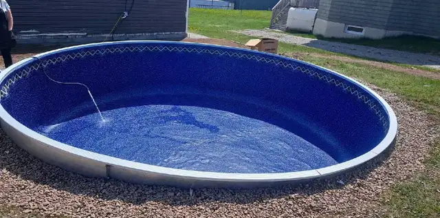 Ford's Roofing & Renovations - Photo 5