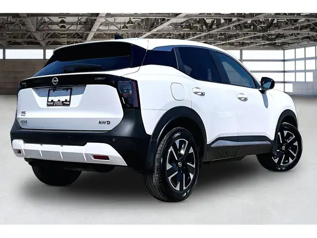 2026 Nissan Kicks SV | Heated Seats | Adaptive Cruise/BlindSpot| - Photo 2