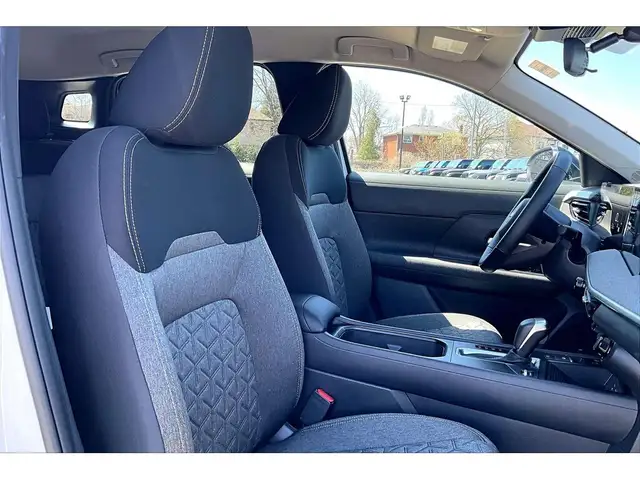 2026 Nissan Kicks SV | Heated Seats | Adaptive Cruise/BlindSpot| - Photo 7