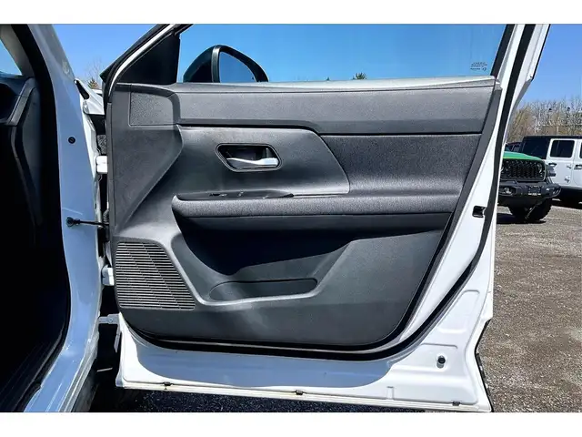 2026 Nissan Kicks SV | Heated Seats | Adaptive Cruise/BlindSpot| - Photo 19