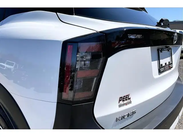 2026 Nissan Kicks SV | Heated Seats | Adaptive Cruise/BlindSpot| - Photo 31