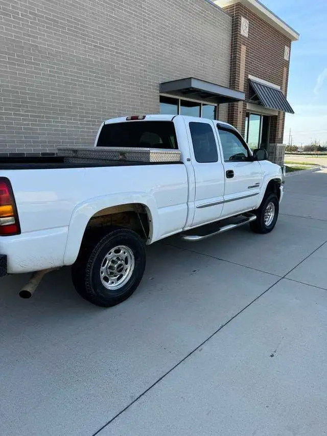 2003 GMC Sierra 2500HD Duramax Diesel - Photo 3