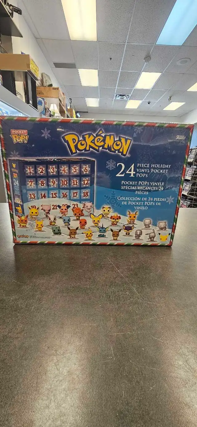 Pokémon Holiday Calendar NEW - Photo 2
