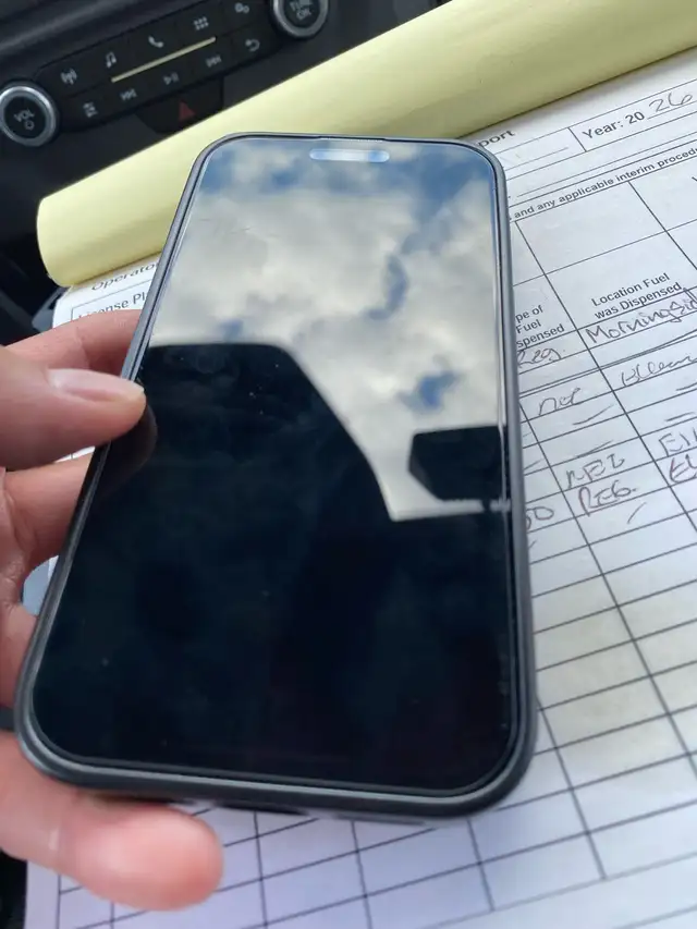 IPhone 14 Pro 256GB Grey- 100 % Battery Unlocked - Photo 3