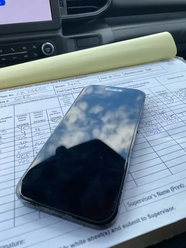 IPhone 14 Pro 256GB Grey- 100 % Battery Unlocked - Photo 7