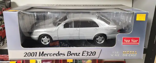 1:18 Scale Metal Diecast Cars: Hot Wheels, Sun Star, Solido - Photo 3