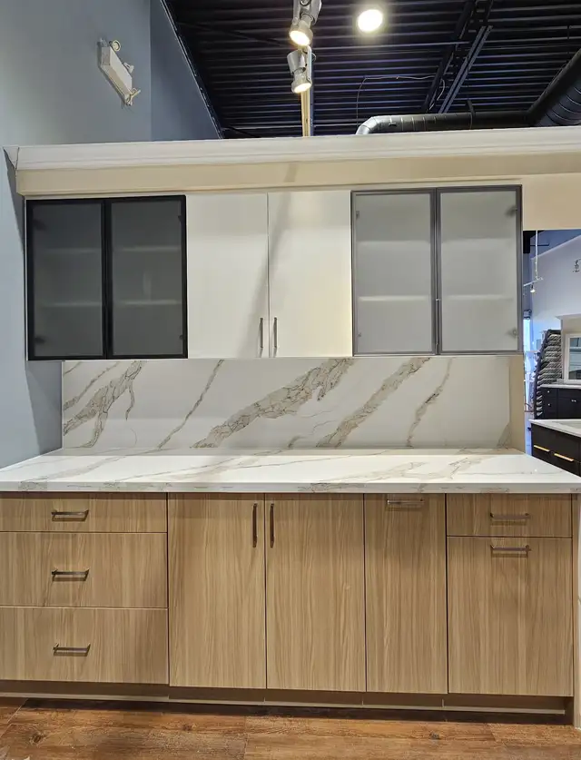 MAPLE SOLID WOOD & HDF KITCHEN CABINETS--BEST PRICE Guaranteed - Photo 3