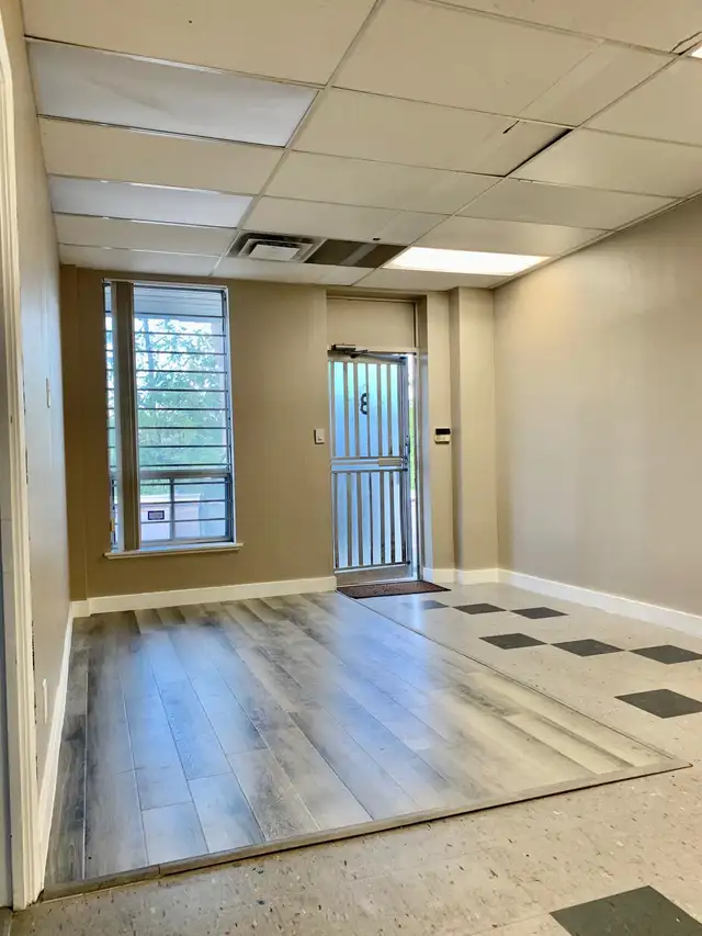 Units 5/8/16 Warehouse   Office  3135 Universal Drive - Photo 12