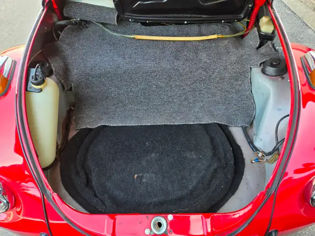 1975 Volkswagen Super Beetle Fully Restored ! Manuelle ! - Photo 9