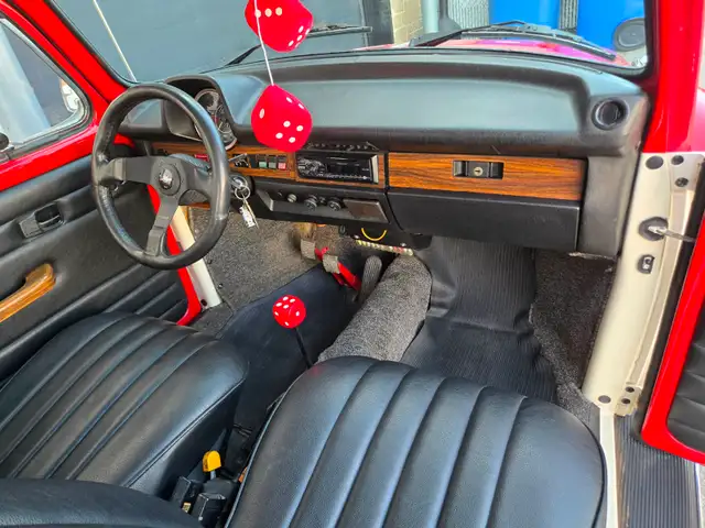 1975 Volkswagen Super Beetle Fully Restored ! Manuelle ! - Photo 24