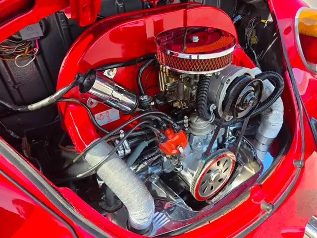 1975 Volkswagen Super Beetle Fully Restored ! Manuelle ! - Photo 28