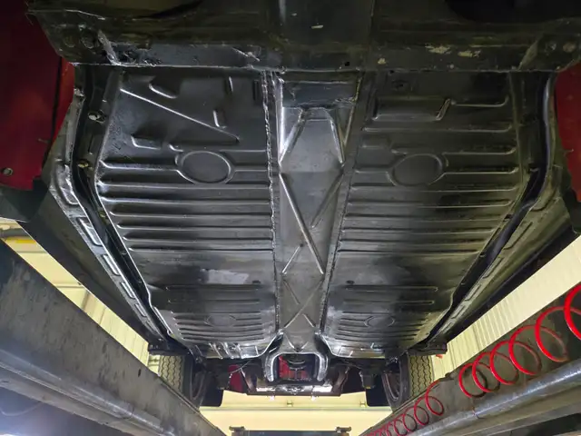 1975 Volkswagen Super Beetle Fully Restored ! Manuelle ! - Photo 33