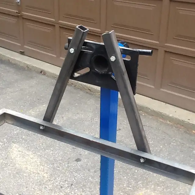 Triumph TR body rotisserie - Photo 2