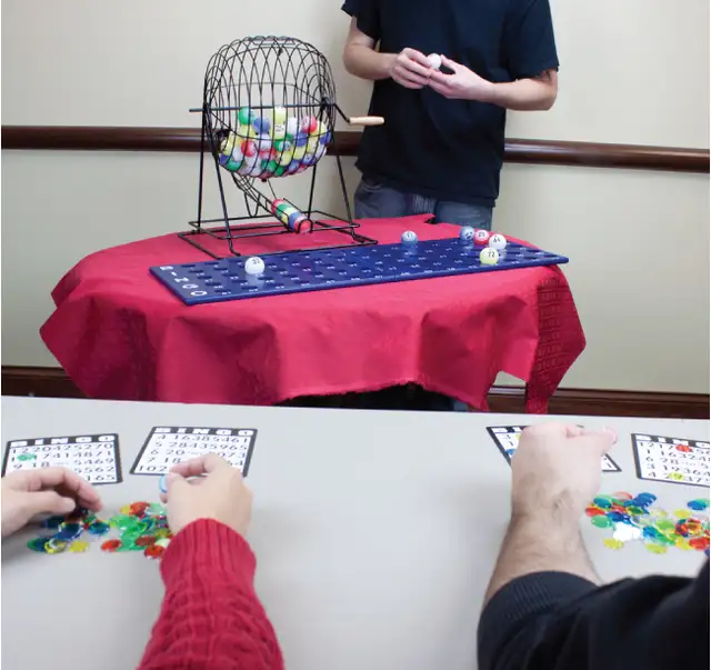 Professional Bingo Set w 19' Cage, 1.5' Balls & Masterboard - Photo 4