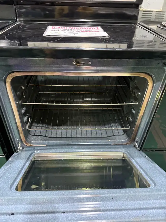Whirlpool stove - Photo 3