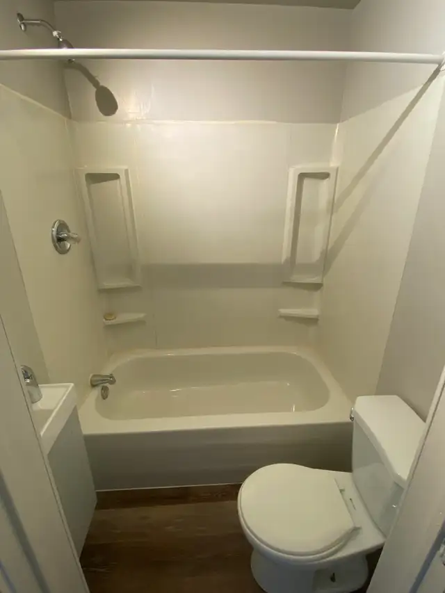 Studio Bachelor Apartment in Durand Neighbourhood - Photo 6