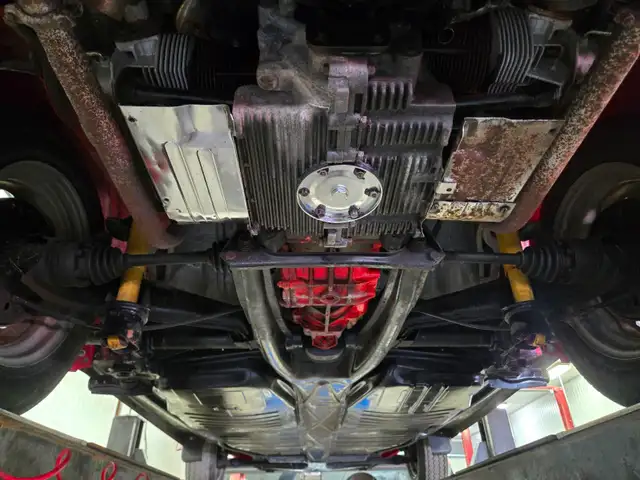 1975 Volkswagen Super Beetle Fully Restored ! Manual ! - Photo 31