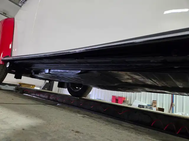 1975 Volkswagen Super Beetle Fully Restored ! Manual ! - Photo 36